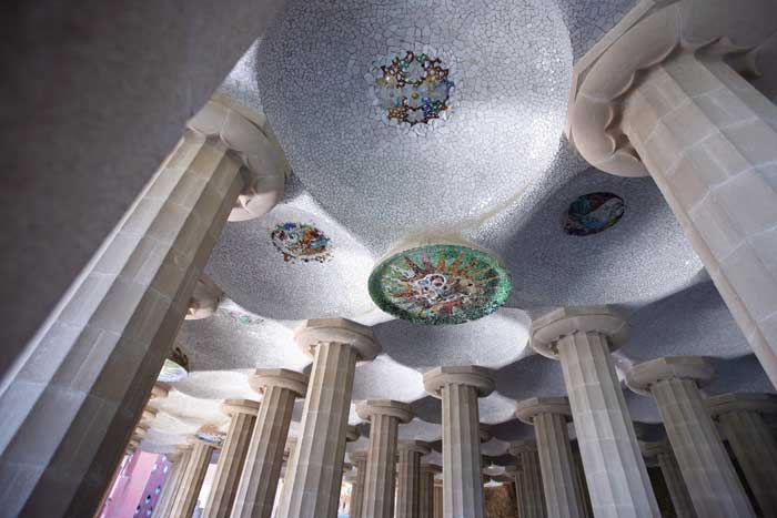 gezilecek yerler, Sala Hospitalia, park güell, güell parkı, barcelona, gaudi