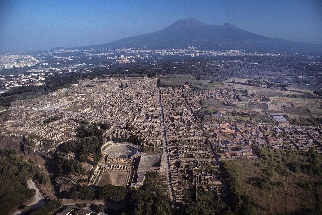 pompeii naples sightseeing tour from rome