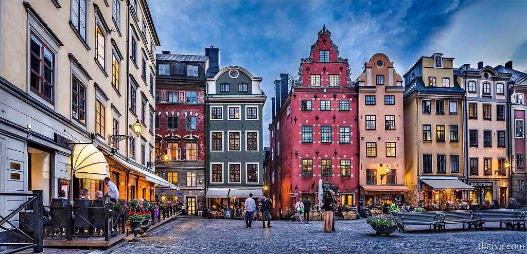 Stortorget stockholm'de gezilecek görülecek önemli yerler "stortorget"