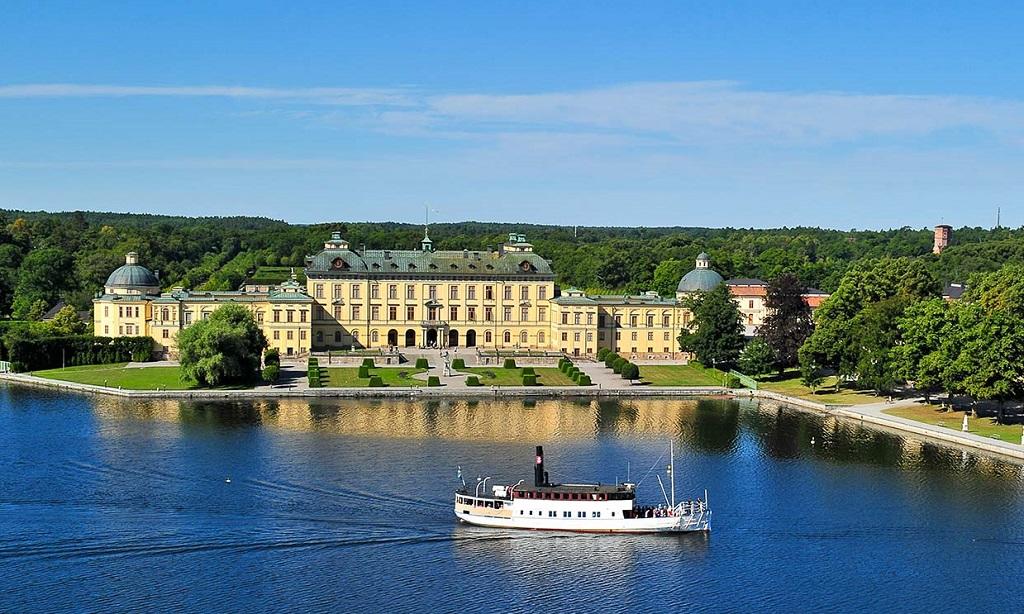 Drottningholm Sarayı isveç stockholm saraylar